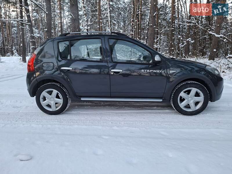 Внедорожник / Кроссовер Dacia Sandero StepWay 2010 в Кролевце фото 20 Внедорожник / Кроссовер Dacia Sandero StepWay 2010 в Кролевце