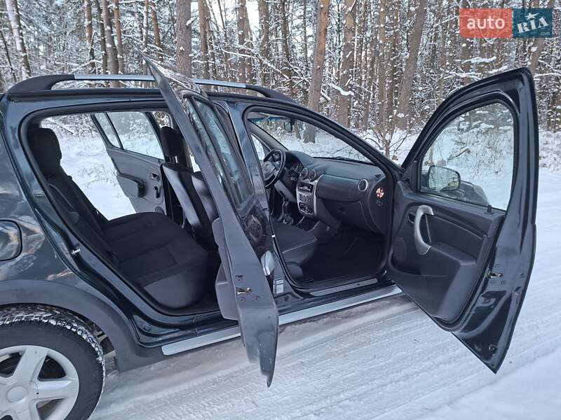 Внедорожник / Кроссовер Dacia Sandero StepWay 2010 в Кролевце фото 32 Внедорожник / Кроссовер Dacia Sandero StepWay 2010 в Кролевце