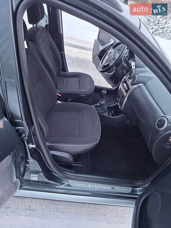 Внедорожник / Кроссовер Dacia Sandero StepWay 2010 в Кролевце фото 40 Внедорожник / Кроссовер Dacia Sandero StepWay 2010 в Кролевце