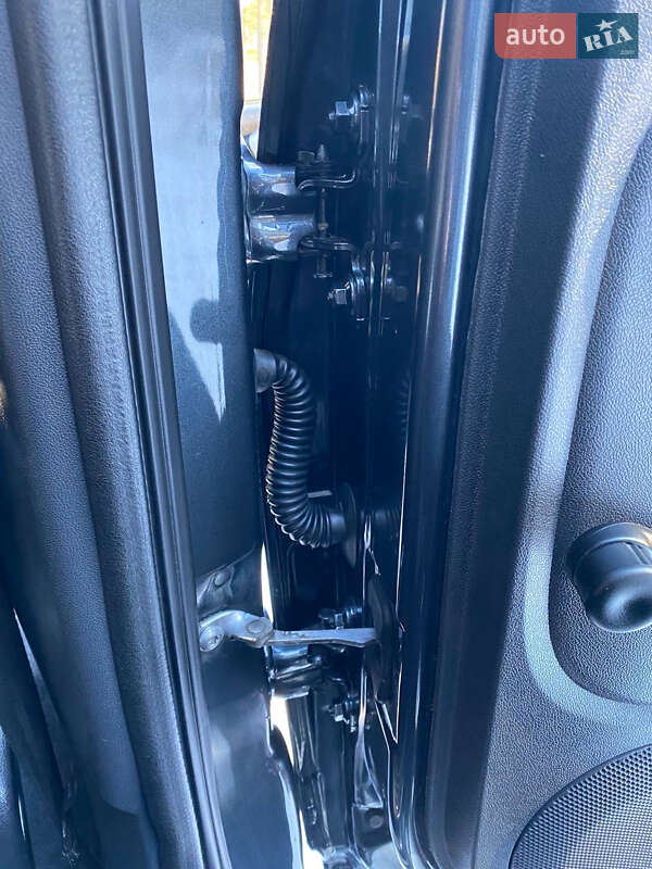 Внедорожник / Кроссовер Dacia Sandero StepWay 2012 в Радивилове фото 84 Внедорожник / Кроссовер Dacia Sandero StepWay 2012 в Радивилове