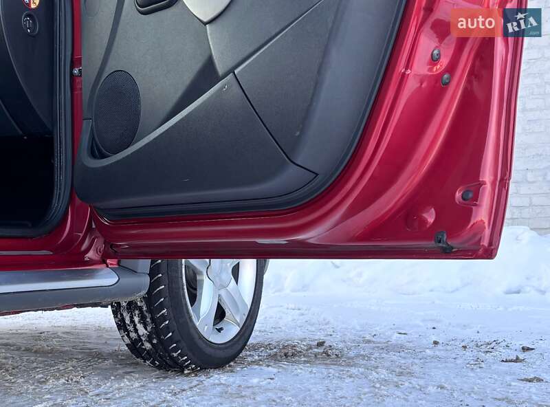 Позашляховик / Кросовер Dacia Sandero StepWay 2010 в Красилові фото 71 Позашляховик / Кросовер Dacia Sandero StepWay 2010 в Красилові