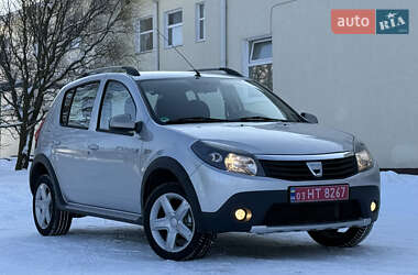 Позашляховик / Кросовер Dacia Sandero StepWay 2010 в Красилові