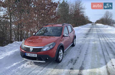 Внедорожник / Кроссовер Dacia Sandero StepWay 2010 в Львове