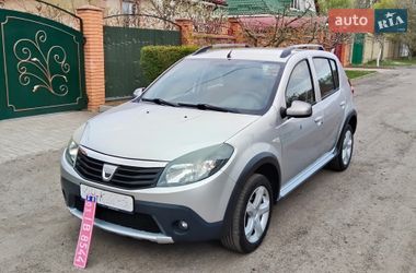 Позашляховик / Кросовер Dacia Sandero StepWay 2010 в Чернігові