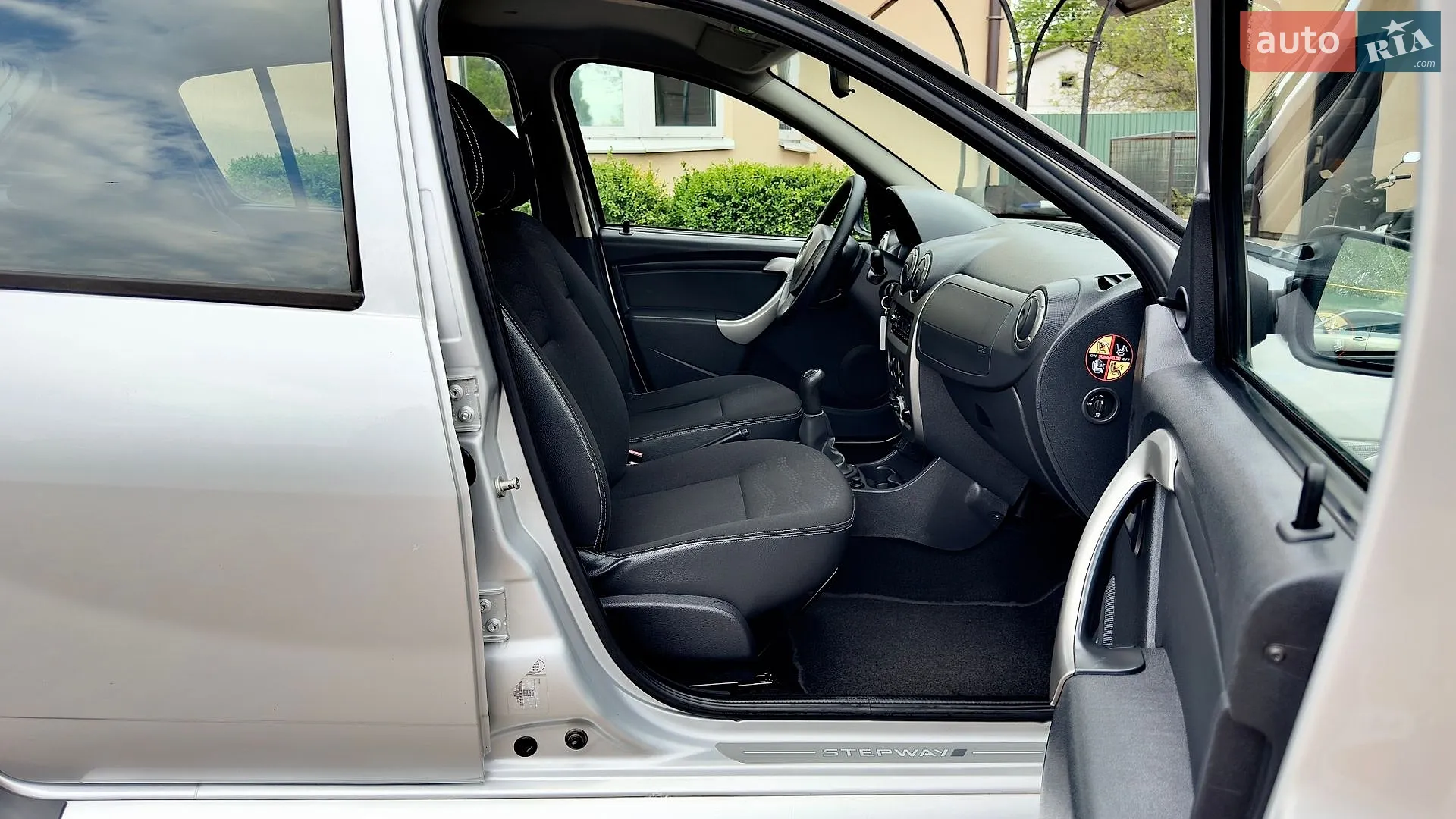 2012 Dacia Sandero - мініатюра 38