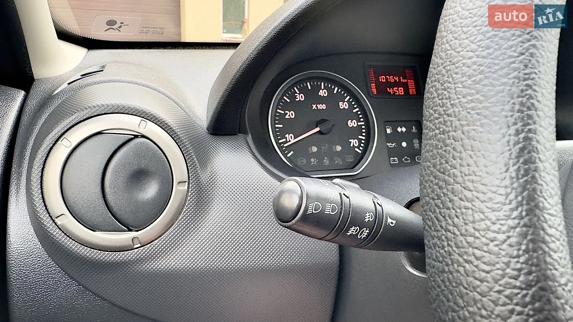 2012 Dacia Sandero - мініатюра 52