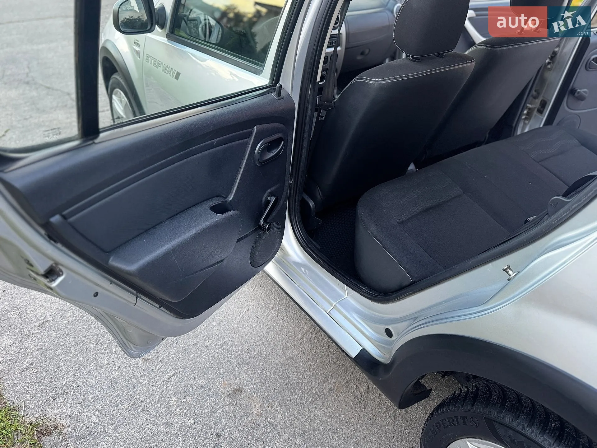2011 Dacia Sandero - мініатюра 6