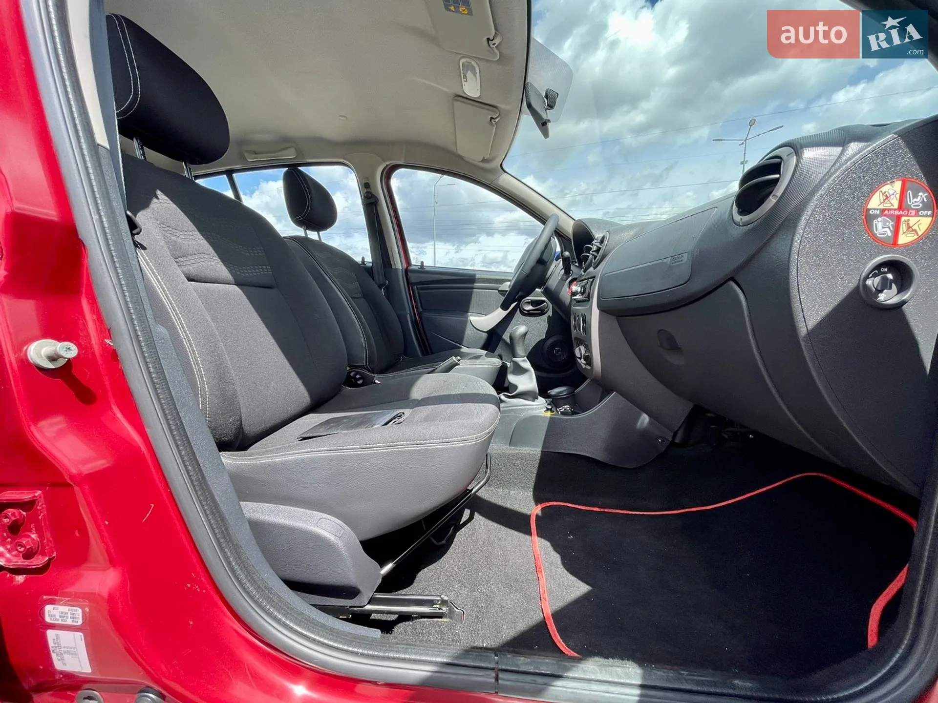 2010 Dacia Sandero - мініатюра 41