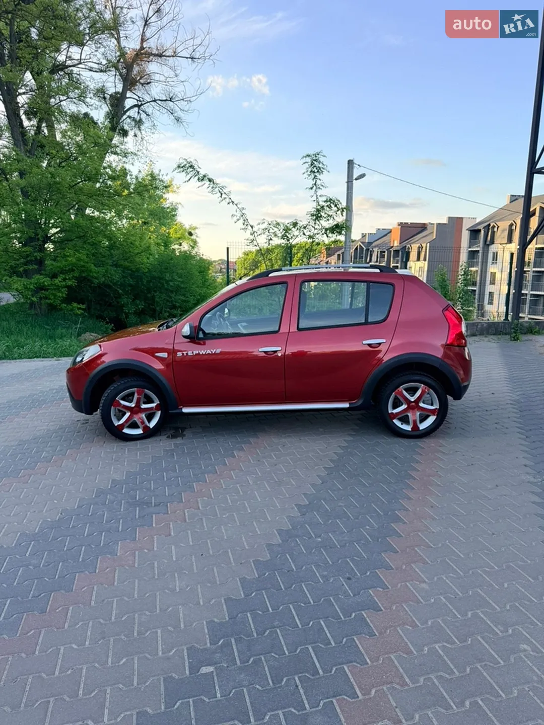 2012 Dacia Sandero - мініатюра 24
