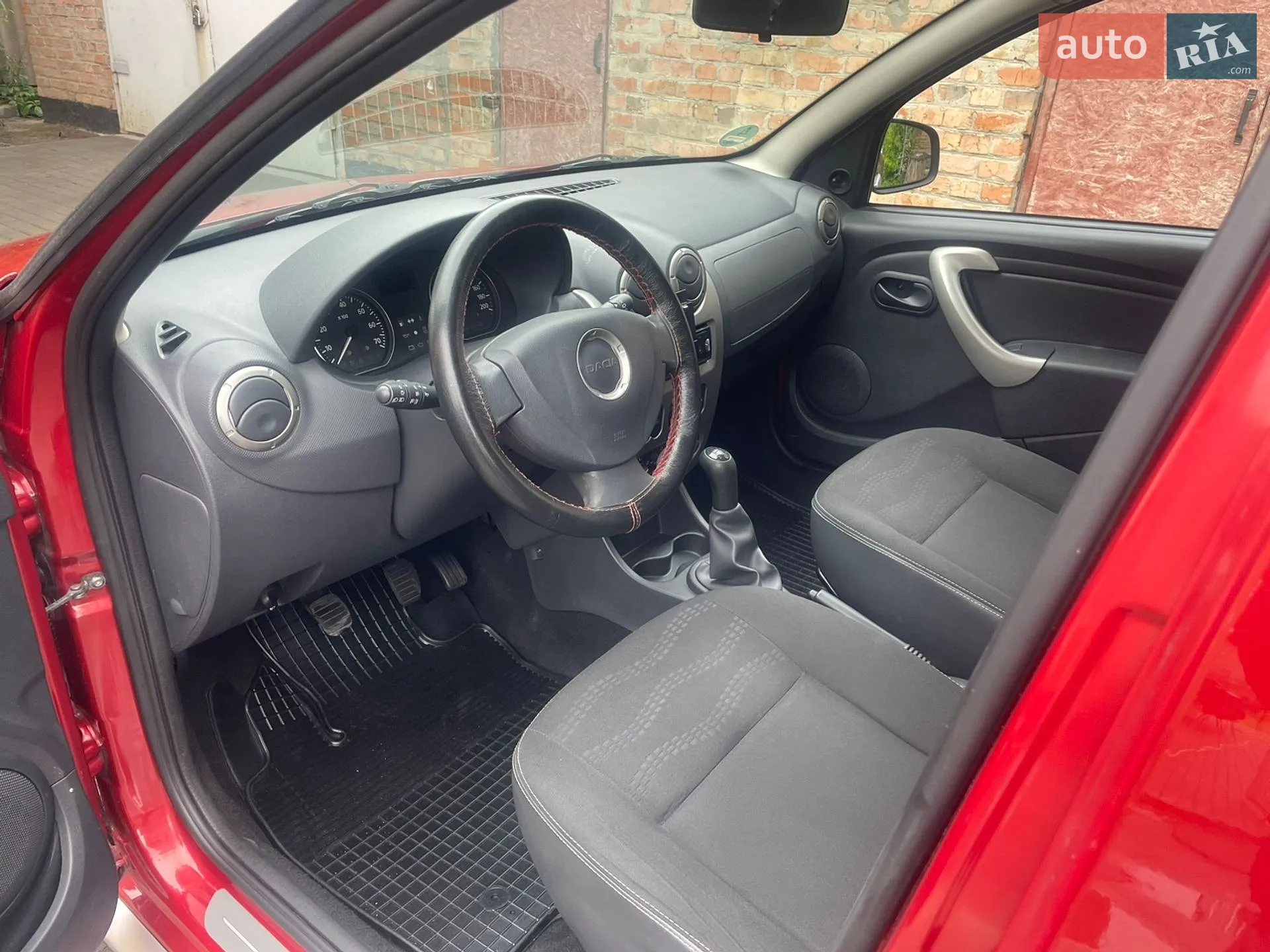 2011 Dacia Sandero - мініатюра 30