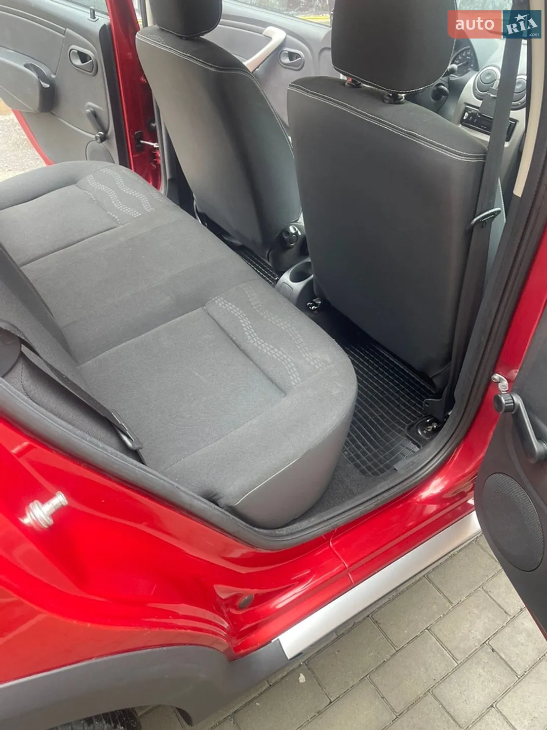 2011 Dacia Sandero - мініатюра 39