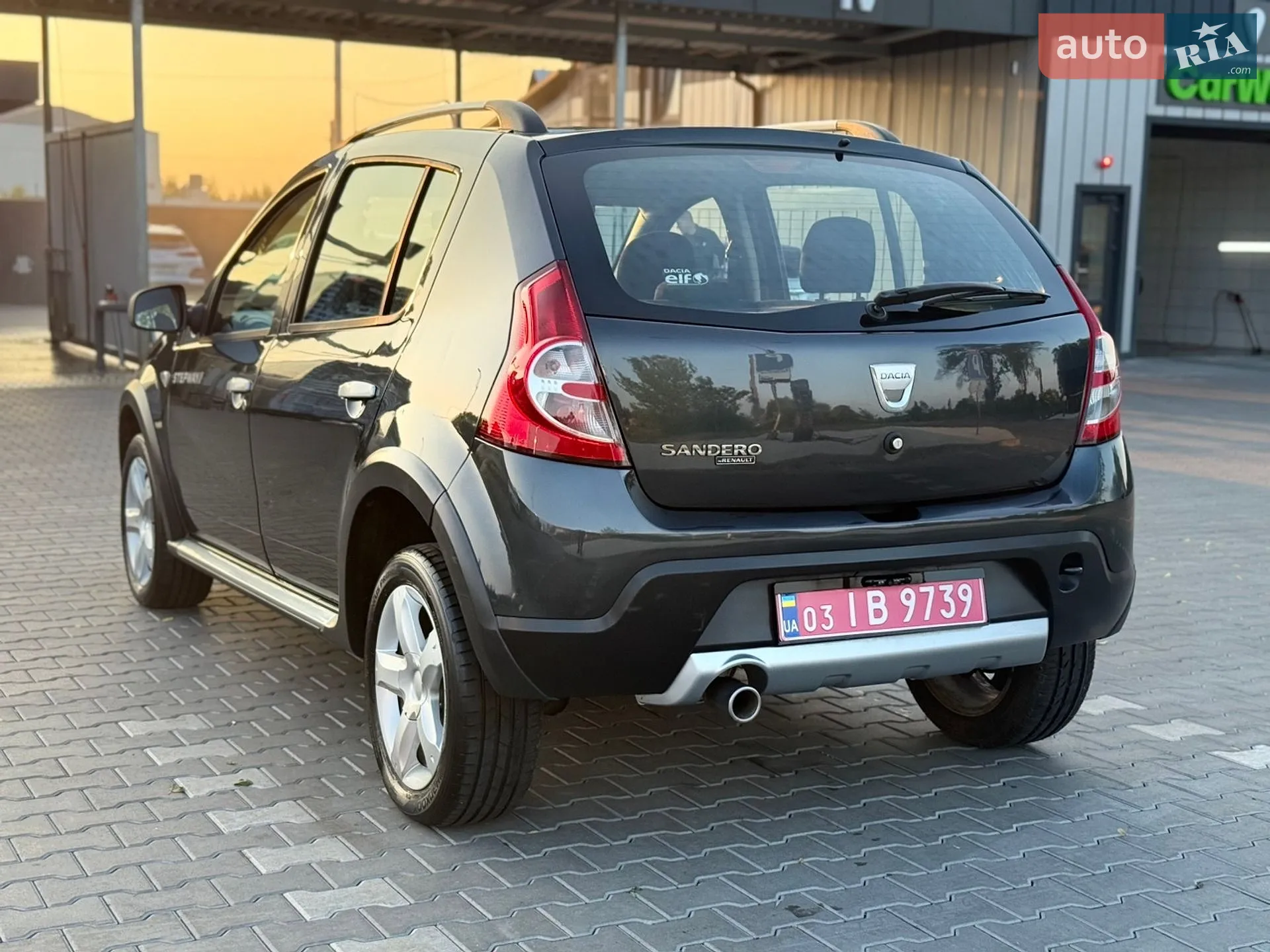 2010 Dacia Sandero - мініатюра 8