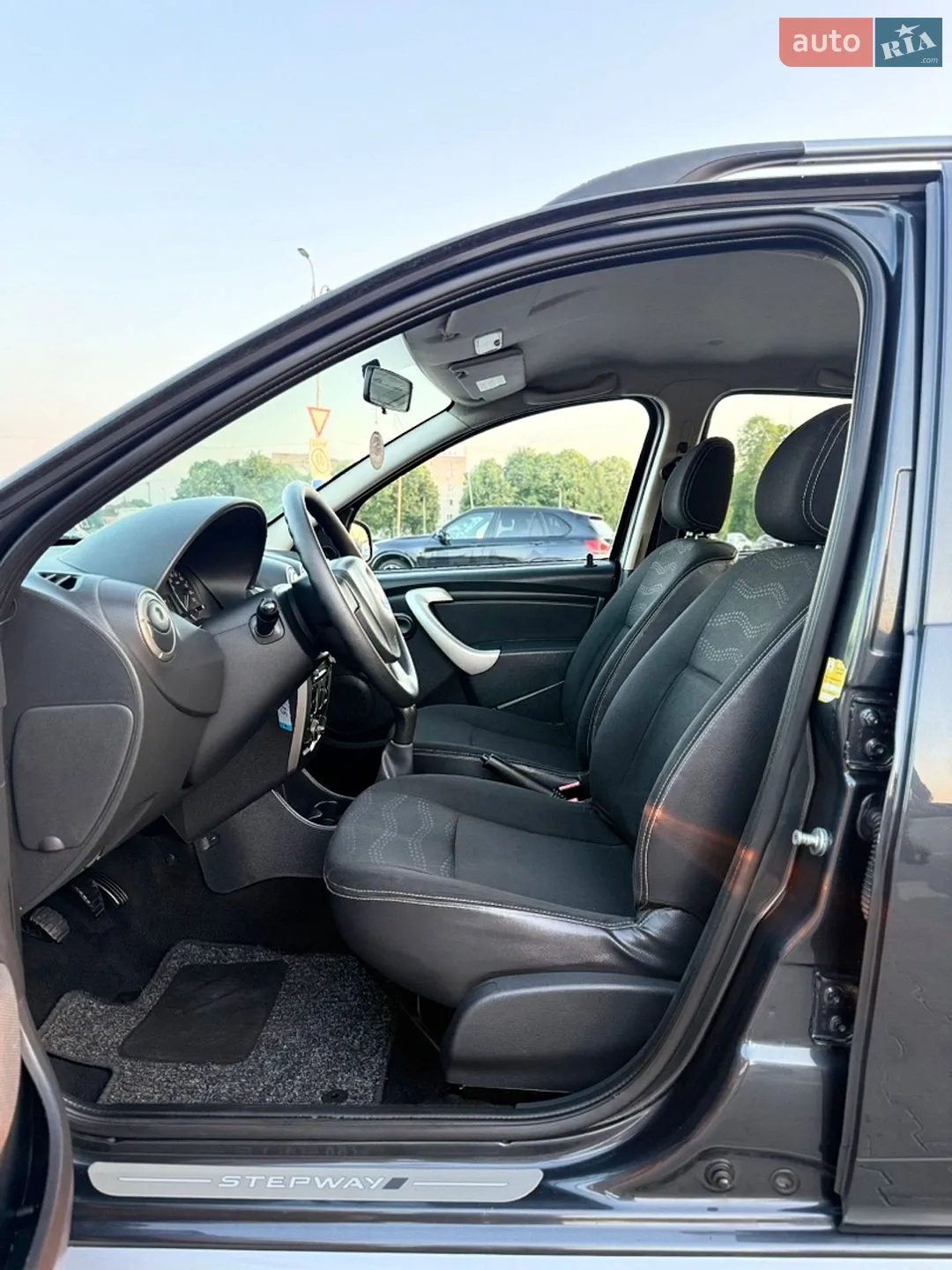 2010 Dacia Sandero - мініатюра 48