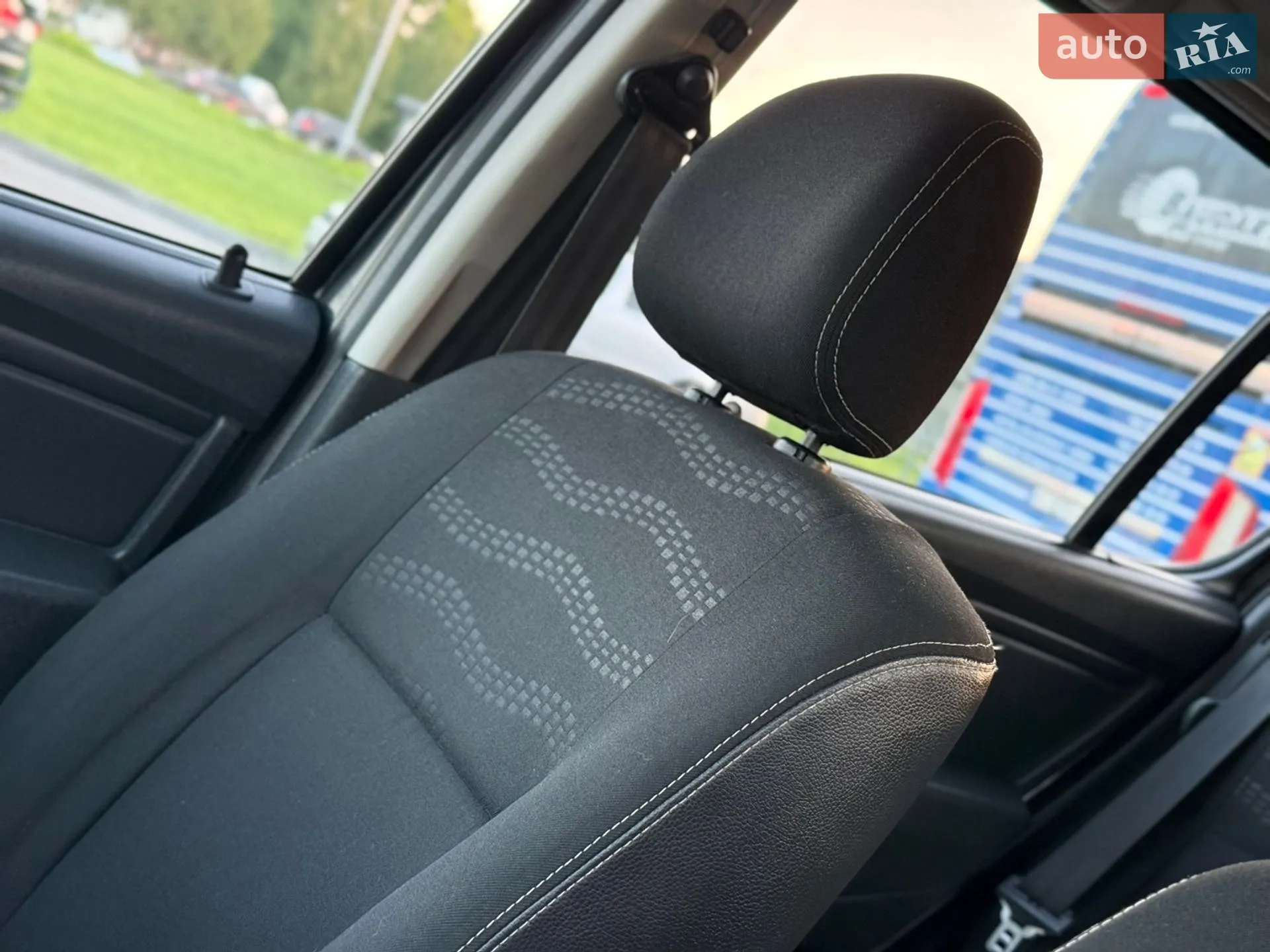 2010 Dacia Sandero - мініатюра 52