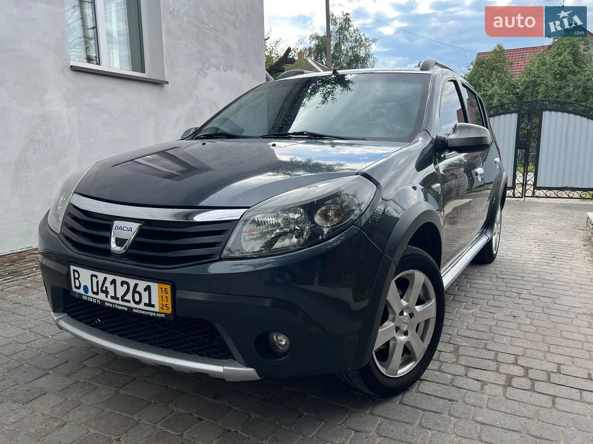 2010 Dacia Sandero - мініатюра 4