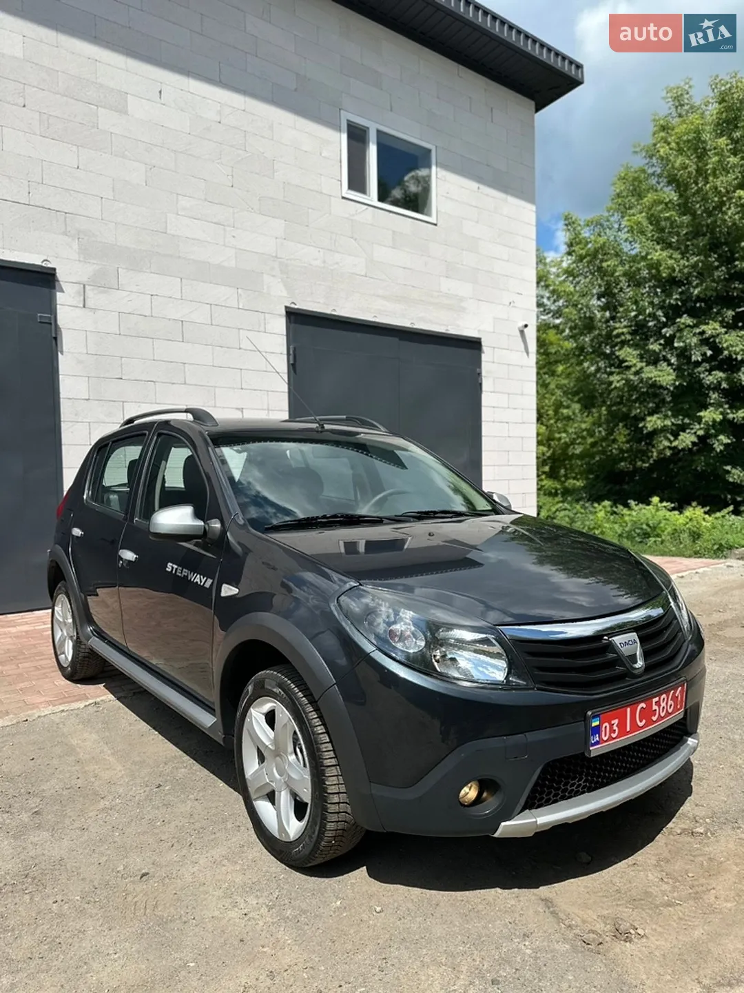 2010 Dacia Sandero - фото 1