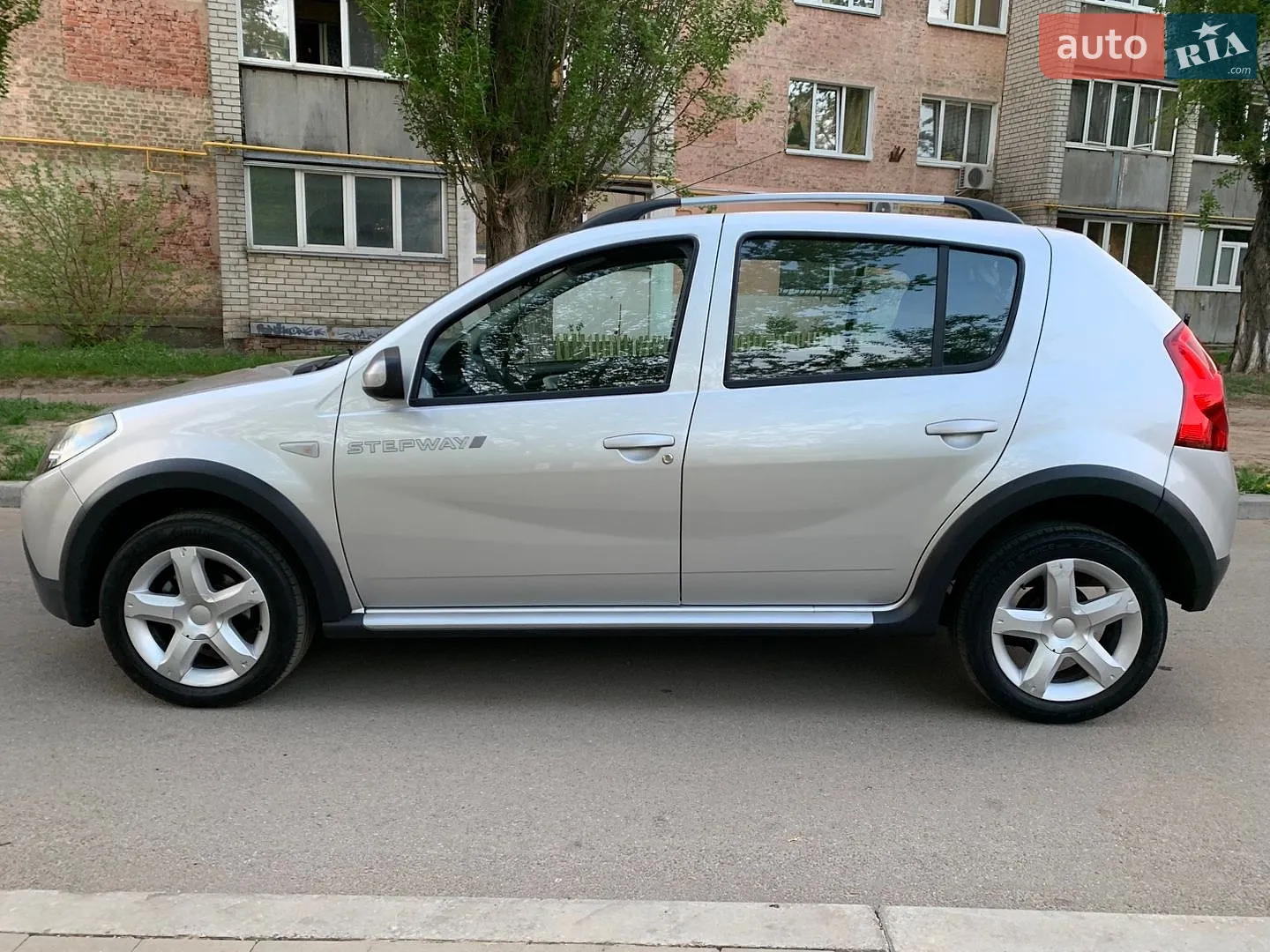 2010 Dacia Sandero - мініатюра 3