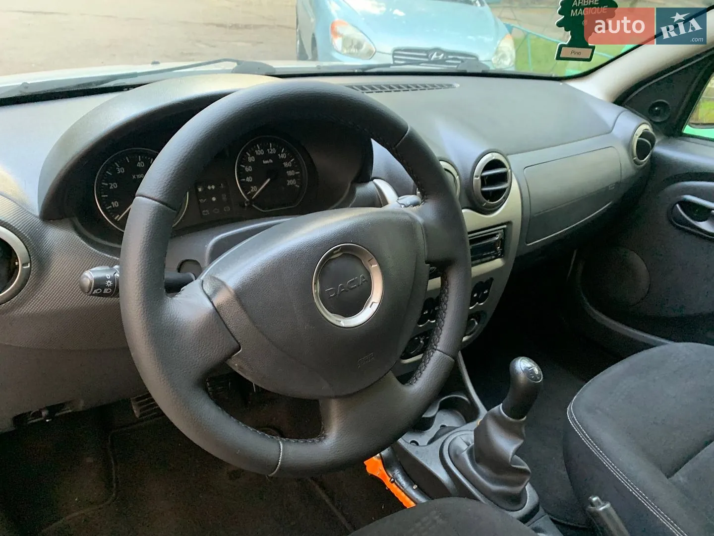 2010 Dacia Sandero - мініатюра 25