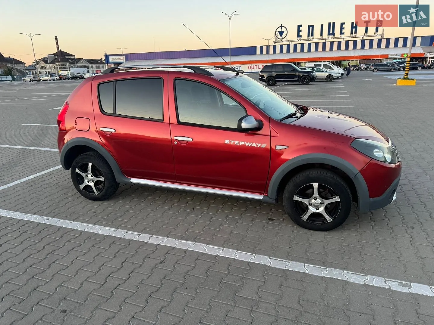 2010 Dacia Sandero - мініатюра 13