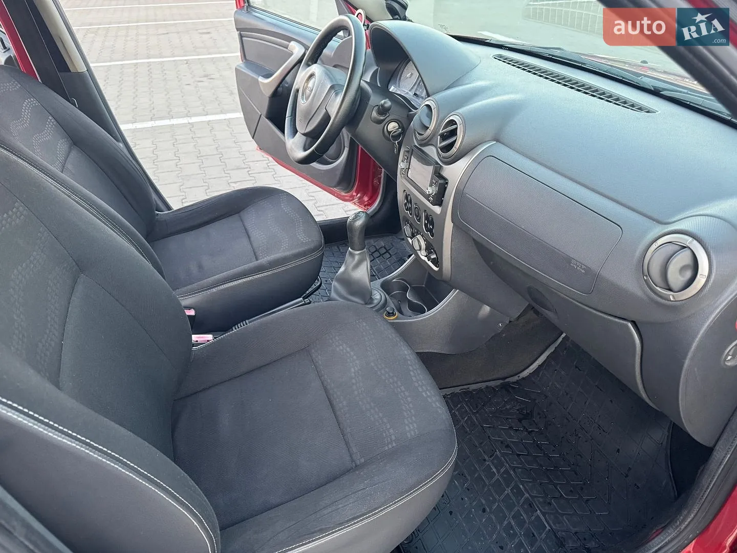 2010 Dacia Sandero - мініатюра 42