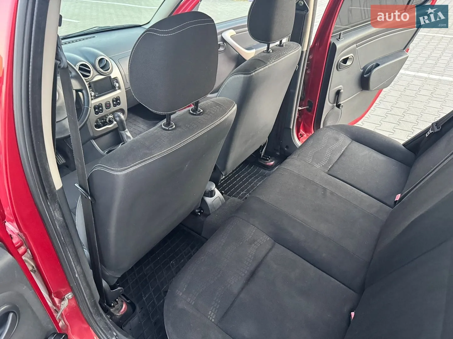 2010 Dacia Sandero - мініатюра 46