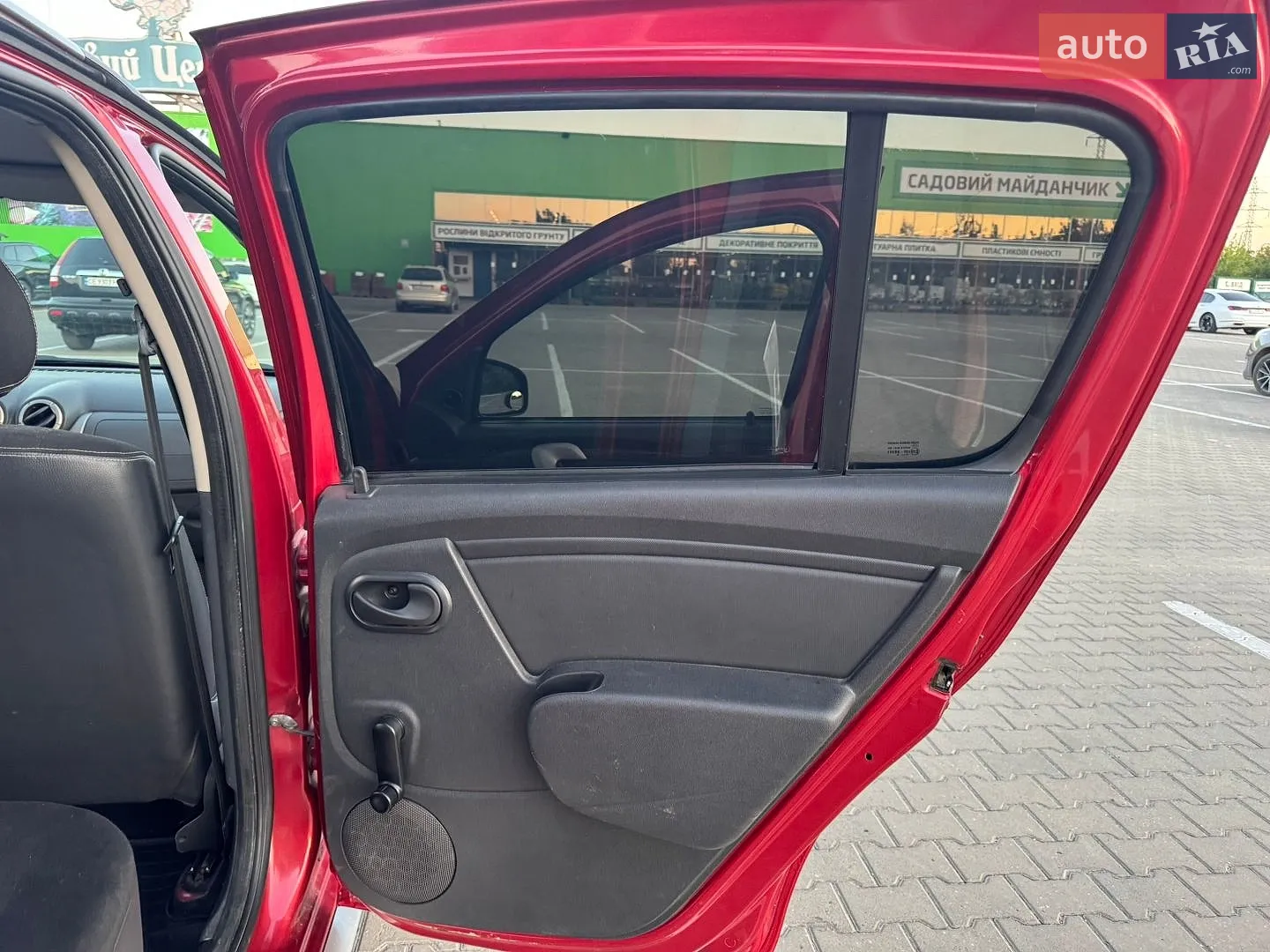 2010 Dacia Sandero - мініатюра 38