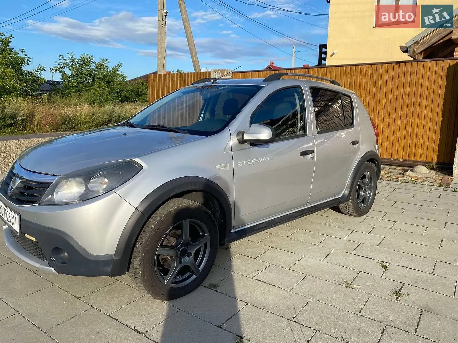 2010 Dacia Sandero - мініатюра 10
