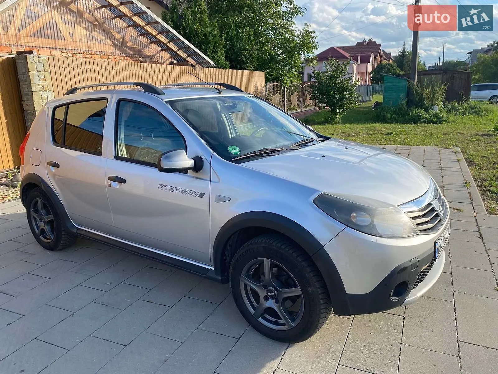 2010 Dacia Sandero - мініатюра 24