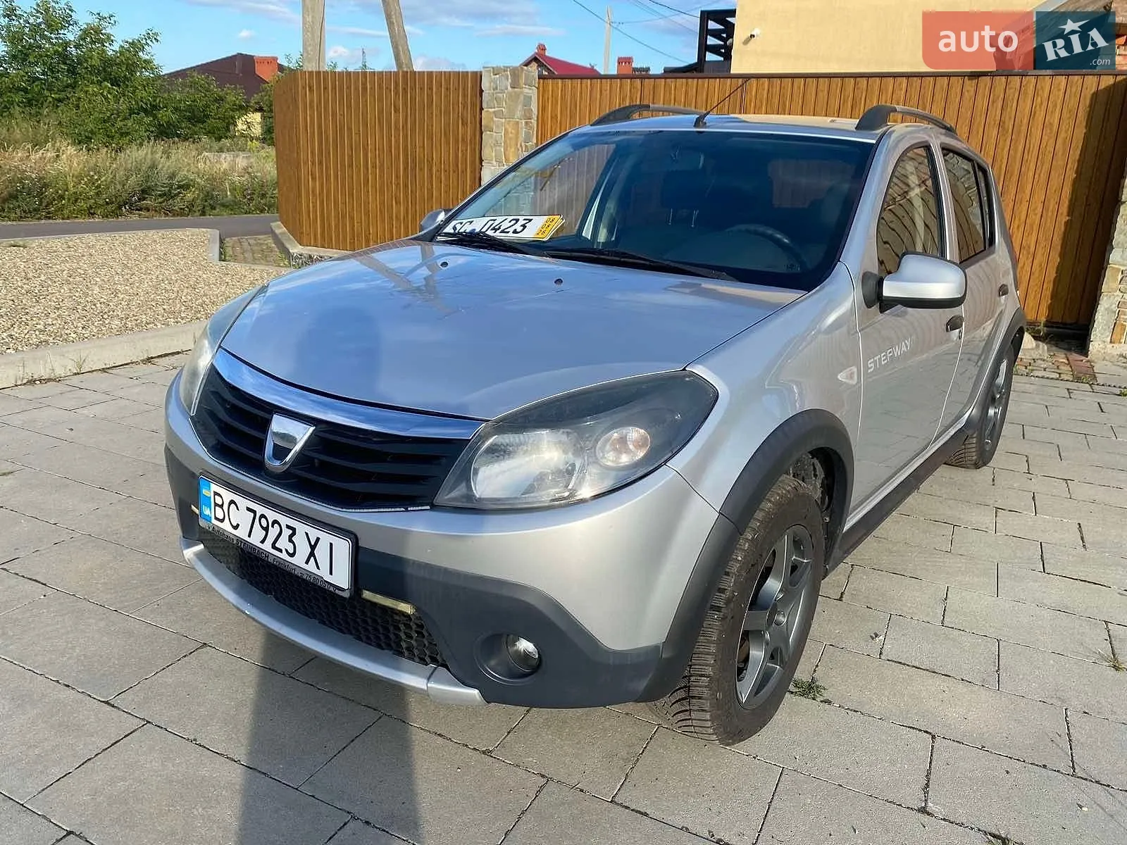 2010 Dacia Sandero - мініатюра 28
