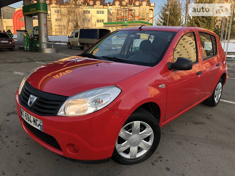 Седан Dacia Sandero 2011 в Тернополе