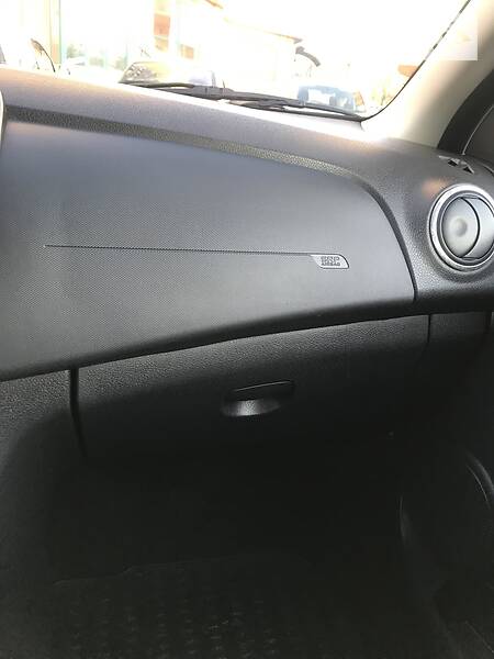 Хетчбек Dacia Sandero 2013 в Черкасах
