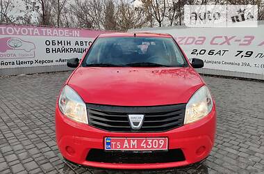 Хетчбек Dacia Sandero 2008 в 