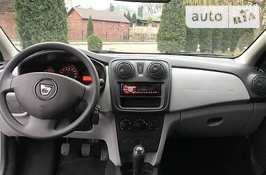 Хэтчбек Dacia Sandero 2012 в Сумах