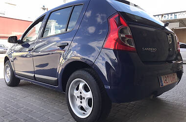 Хэтчбек Dacia Sandero 2009 в Ковеле