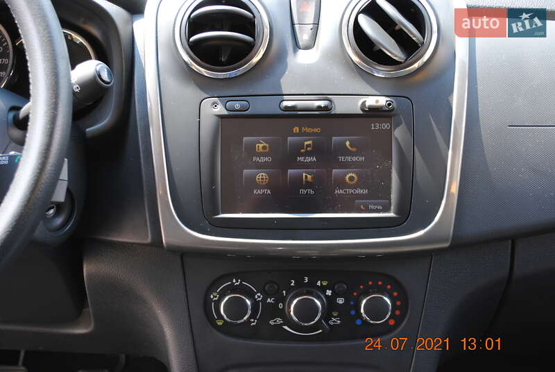 Хетчбек Dacia Sandero 2012 в Кропивницькому