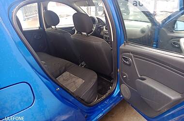 Хэтчбек Dacia Sandero 2009 в Калуше