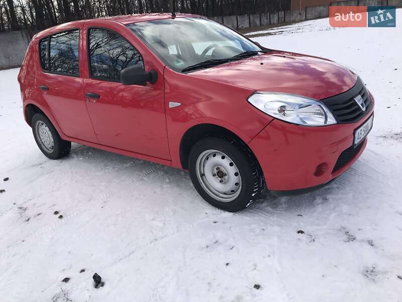 Хетчбек Dacia Sandero 2009 в Теплику