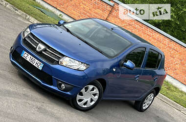 Хэтчбек Dacia Sandero 2013 в Дрогобыче