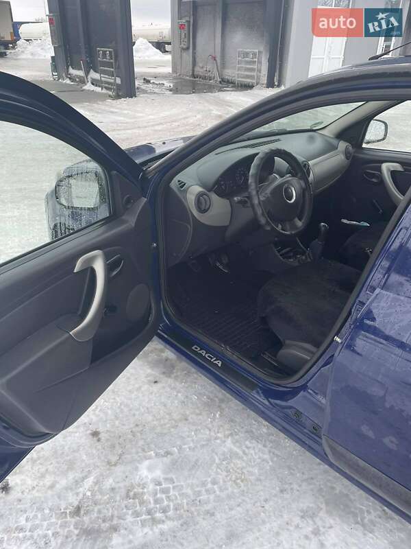 Хетчбек Dacia Sandero 2009 в Луцьку