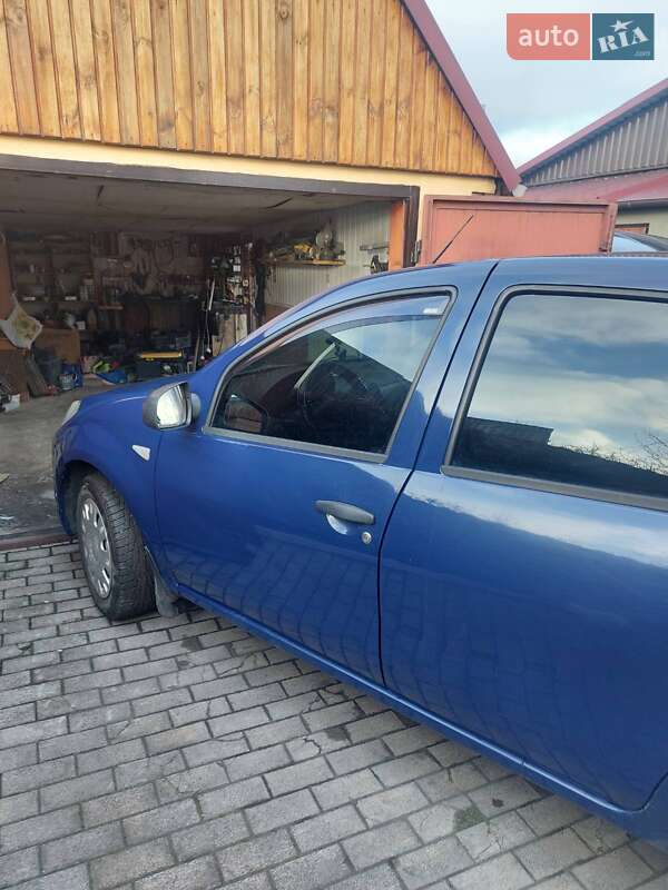 Хетчбек Dacia Sandero 2009 в Покровську