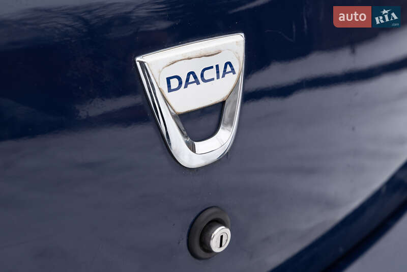 Хэтчбек Dacia Sandero 2009 в Сумах