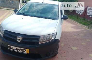 Хэтчбек Dacia Sandero 2014 в Сокале