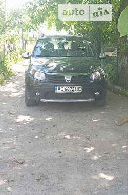 Хетчбек Dacia Sandero 2011 в Локачах