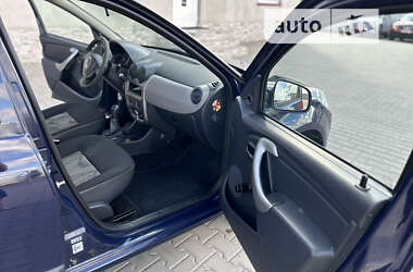 Хетчбек Dacia Sandero 2009 в Луцьку