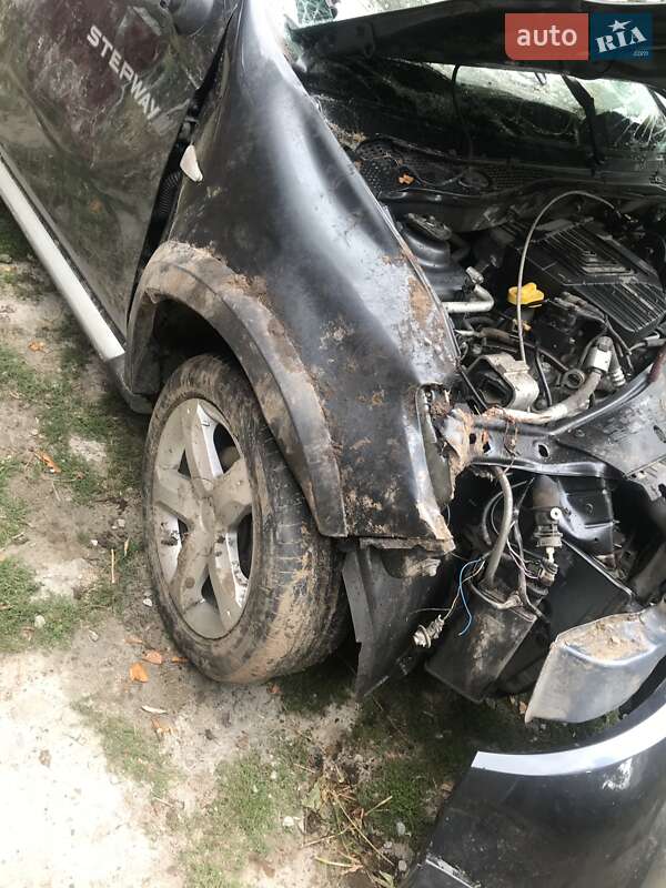 Позашляховик / Кросовер Dacia Sandero 2012 в Хмельницькому