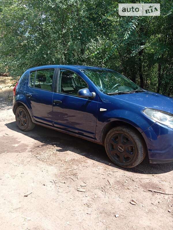 Dacia Sandero 2009
