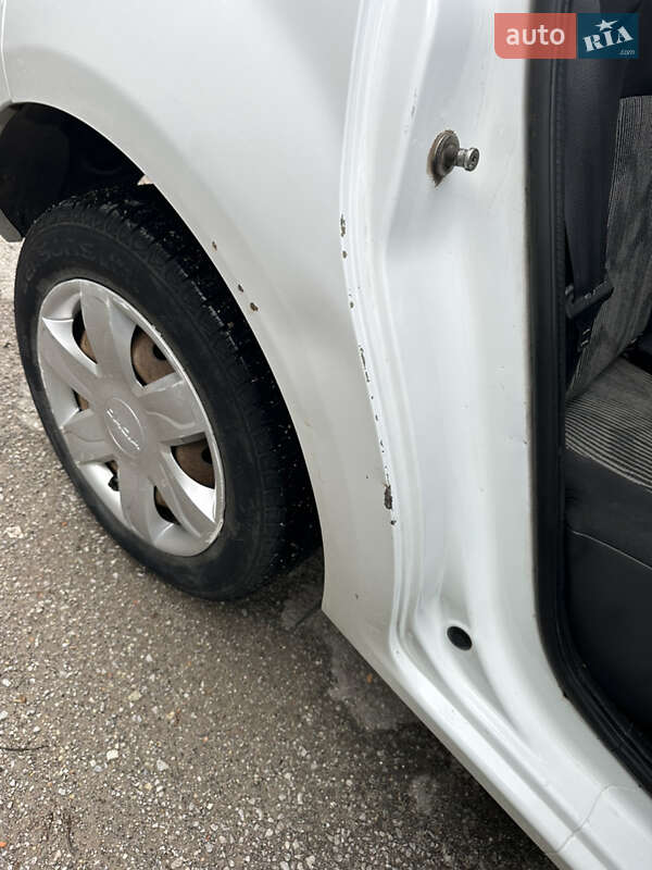 Хетчбек Dacia Sandero 2009 в Кам'янець-Подільському