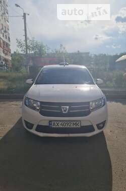 Хетчбек Dacia Sandero 2016 в Харкові