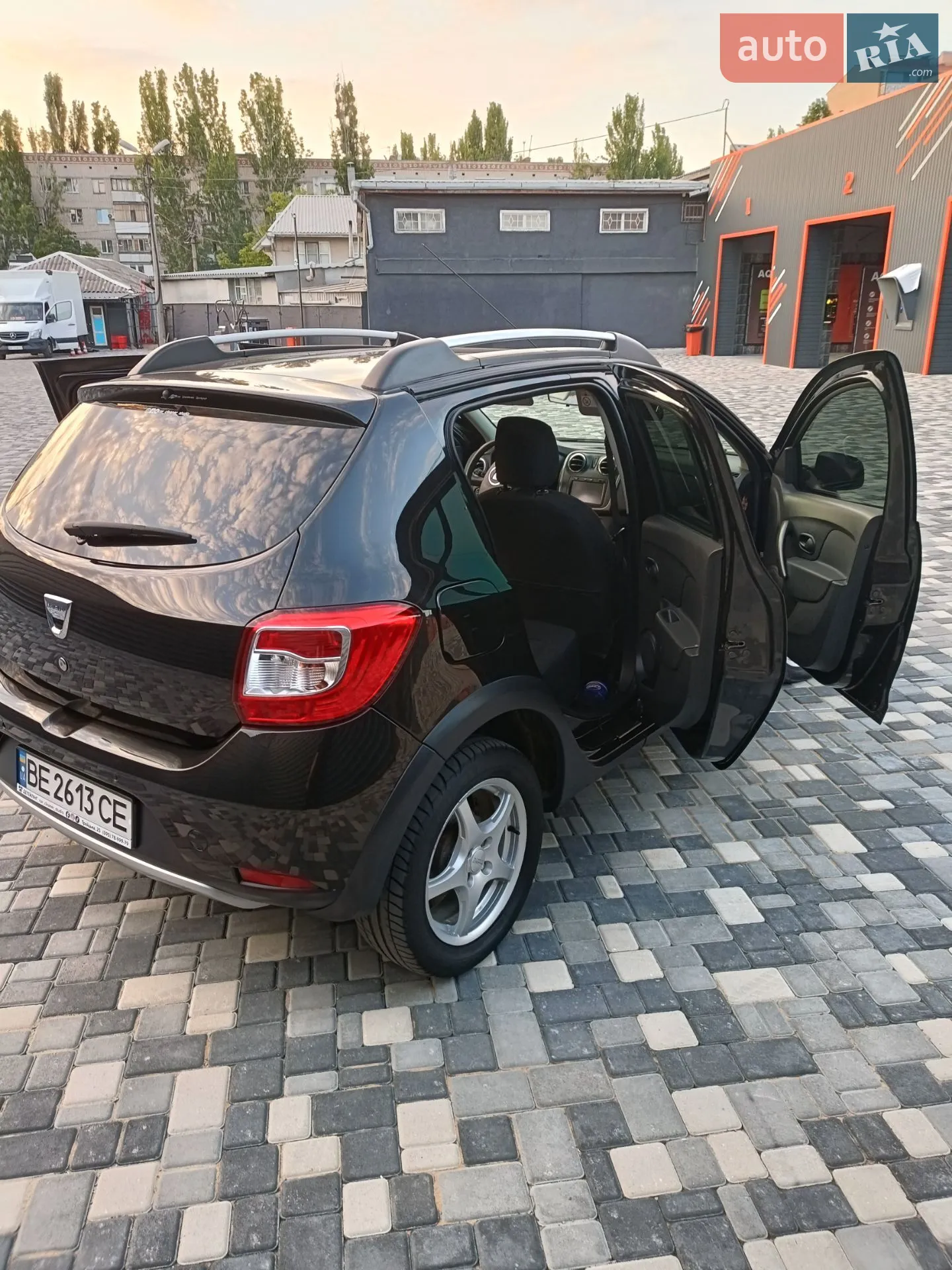 2013 Dacia Sandero - мініатюра 12