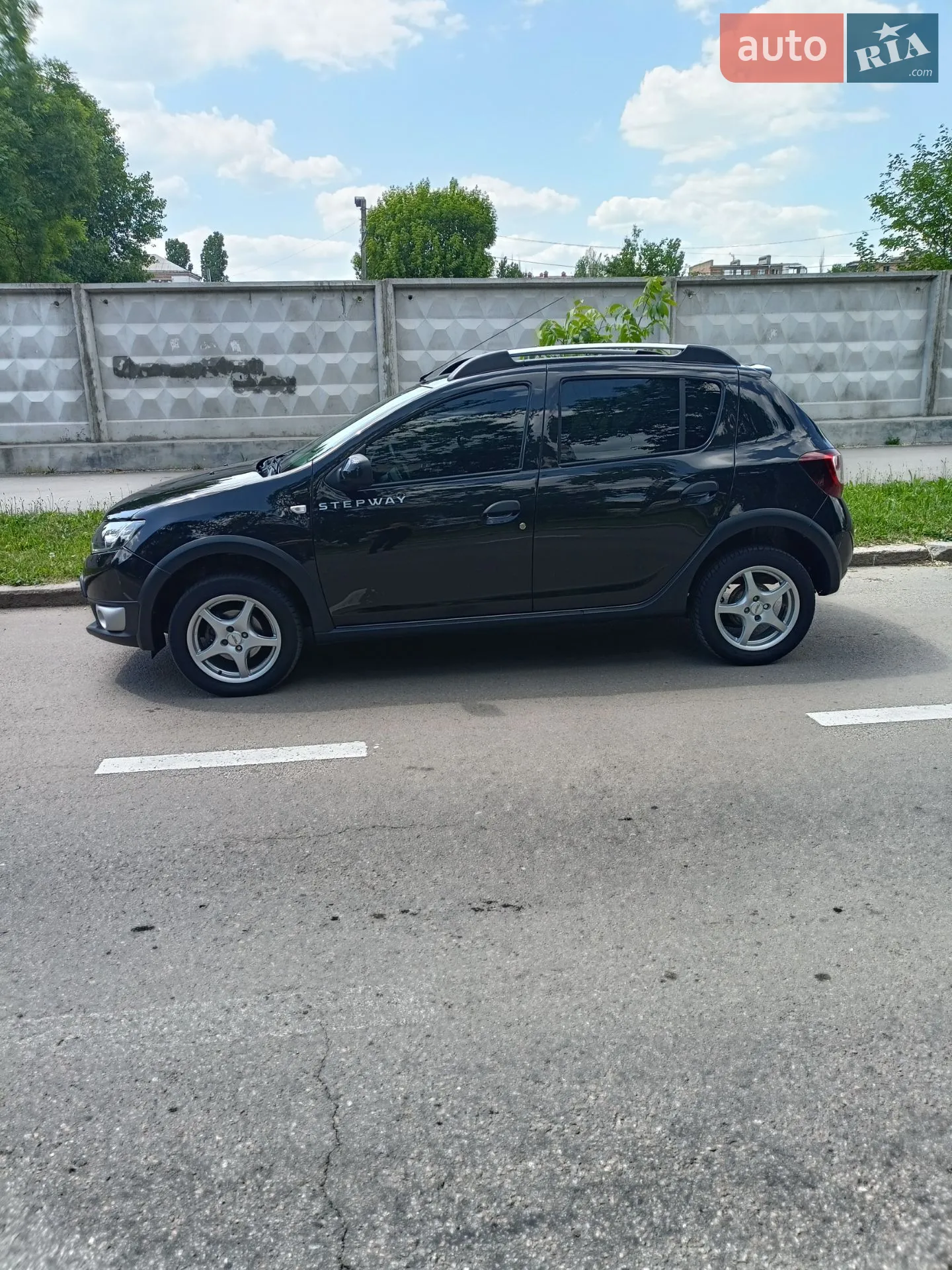 2013 Dacia Sandero - мініатюра 10
